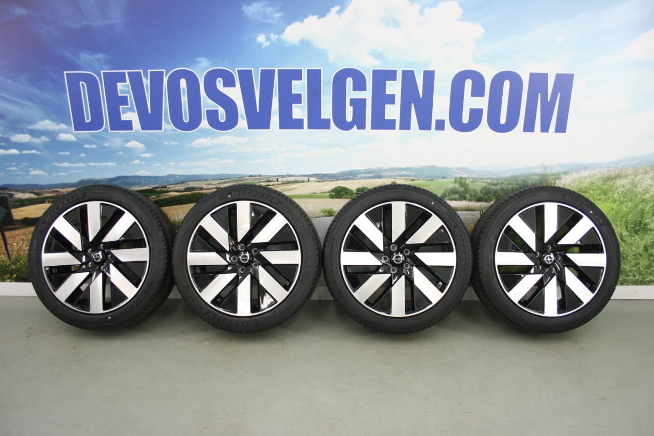 Volvo 19 inch 8-Spaaks velgen + Michelin Zomerbanden NIEUW V90 | S90 | Recharge
