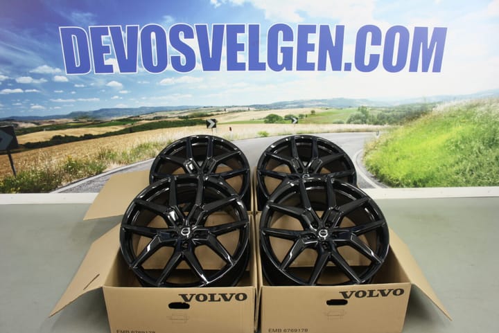 Volvo 22 inch Polestar Engineered Black velgen XC60 | XC90 | Recharge