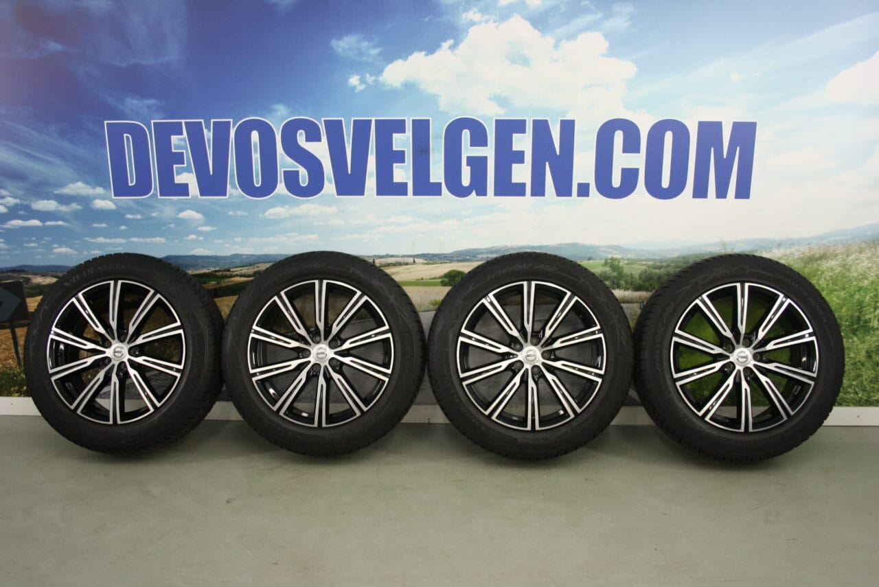 Volvo 19 inch 10-spaaks velgen + Winterbanden -NIEUWSTAAT- XC60 | Recharge T8 T6