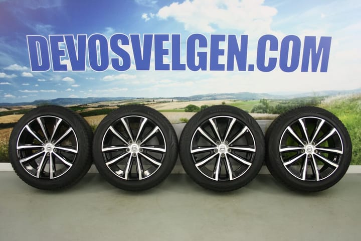 Volvo 18 inch 5×2 spaaks velgen + All Season banden-NIEUWSTAAT- V60 | S60 | Recharge
