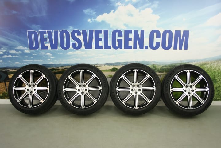 Volvo 20 inch Inscription 8-Spaaks velgen + NIEUWE Michelin Zomerbanden XC60 | Recharge