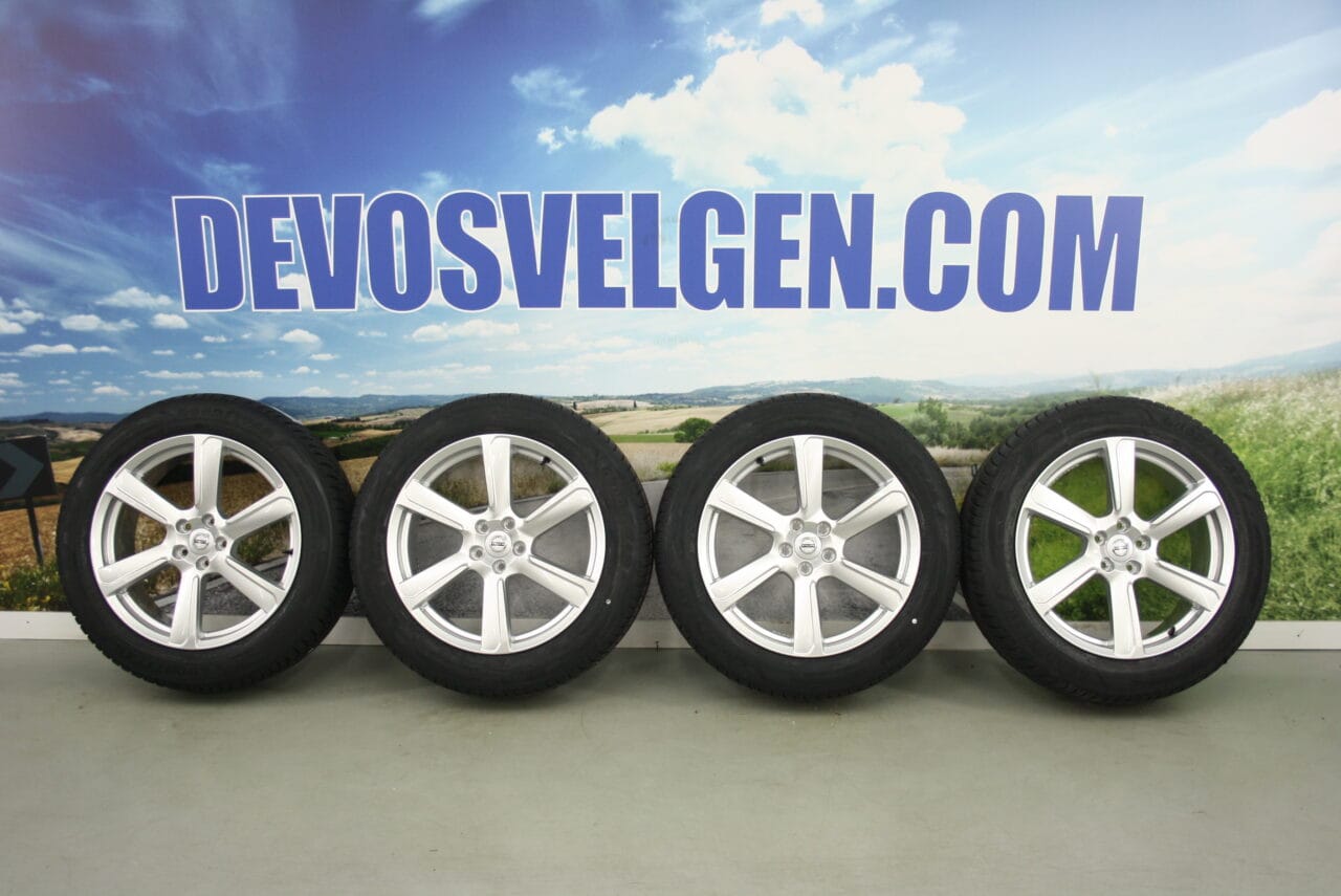 Volvo 19 inch 6-Spaaks velgen + Winterbanden NIEUW XC90 | Recharge T8
