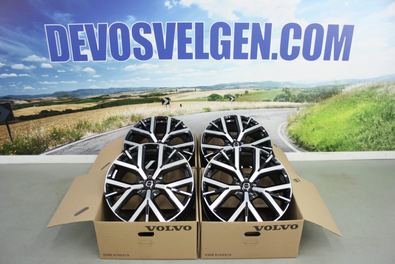 Volvo 20 inch 5-Y Spaak Glossy Black velgen NIEUW EX30