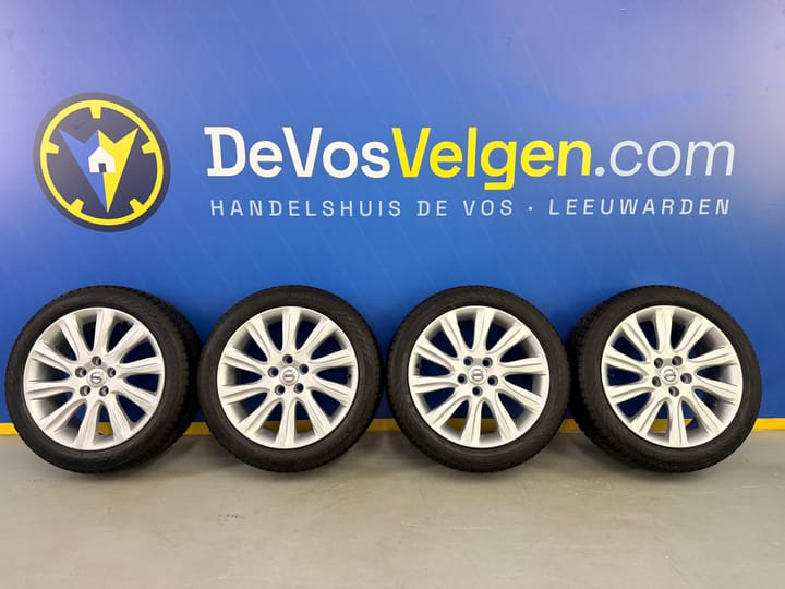 Volvo 17 inch Mannan velgen met NIEUWE Winterbanden V40 | C30 | V50 | S40