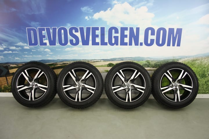 Volvo 18 inch R-Design velgen + Winterbanden XC40 T2 | T3 | T4 | D3 | D4 | B3 | B4 -NIEUWSTAAT-