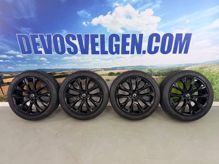 Volvo 20 inch Ultimate Black velgen + Zomerbanden XC40 | V90CC