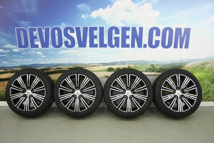 Volvo 18 inch 10-Multispaak velgen + Winterbanden NIEUW V60 | S60 | Recharge
